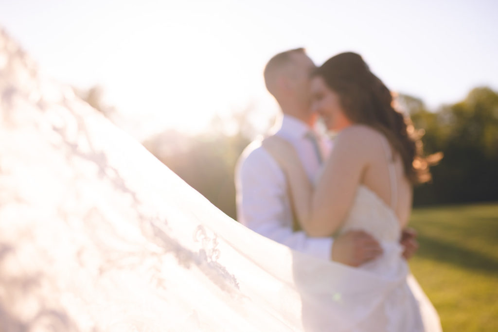 wedding, wedding pictures, bride, groom, sunset photos